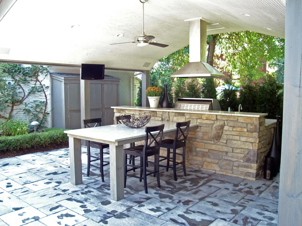 Covered outdoor kitchen